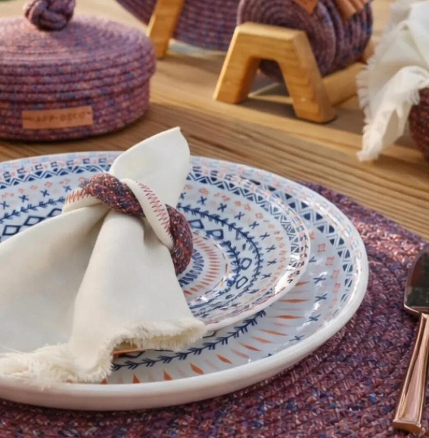 Mesa y cocina